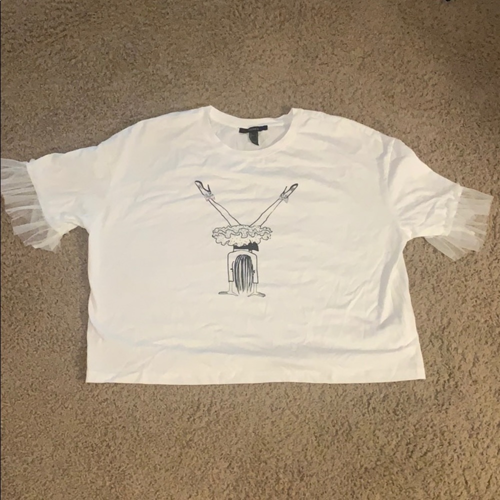 FOREVER 21 BALLET DANCERT-SHIRT WITH TOOL SLEEVES